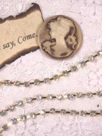 E2534  Crystal AB Gold Elegant Rhinestone Chain Sewing Trim 1/8"