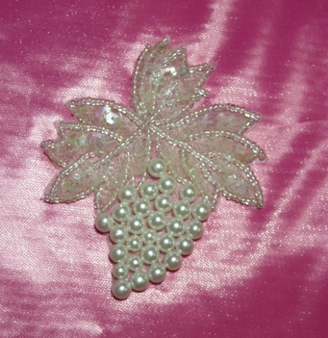 K8260  Crystal AB Grape Cluster Sequin Beaded Applique 3.5"
