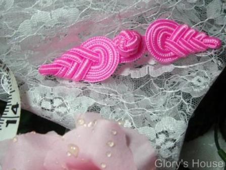 0252  Pink Pineapple Frog Button Closure 3.75"