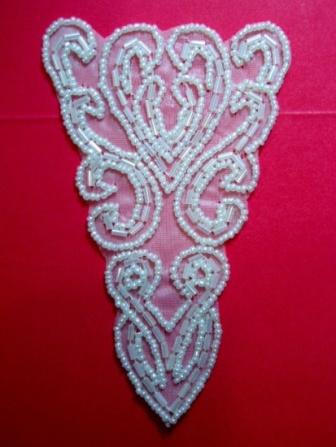 K8922  White Victorian 5.25"  Beaded Applique