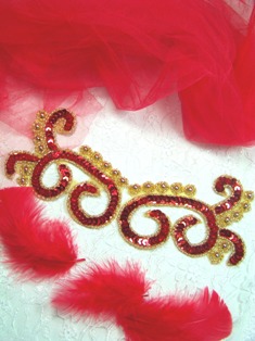 A0420A Red Gold Curly Mirror Pair Beaded Sequin Appliques 4.25"