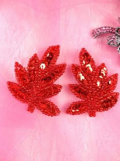AT8633 Red Leaf Mirror Pair Sequin Beaded Appliques 2"