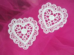 F6  Set of 2 White Venise Lace Victorian Heart Appliques 2"