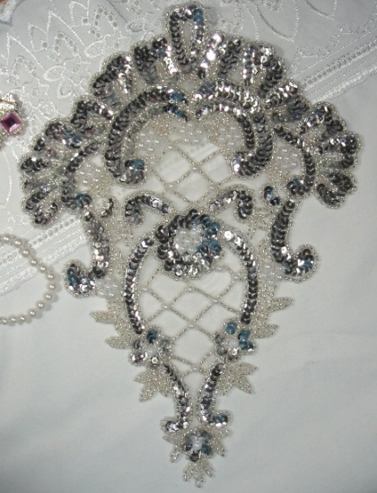 0042 Silver Victorian Elegance Sequin Beaded Applique