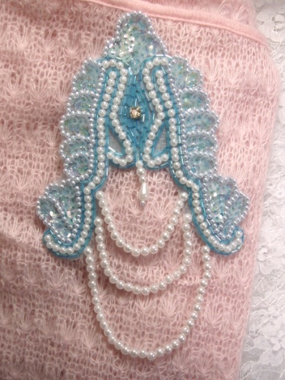 Pastel Blue Victorian  7" Sequin Beaded Applique 0080