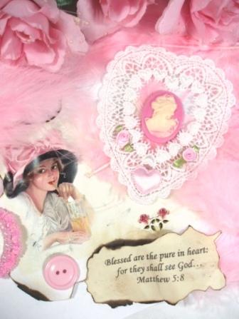 VG1   Ivory Pink Venise Lace Cameo Heart Applique 4.5"