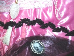 T8278   Black Leaf Sequin Beaded Trim