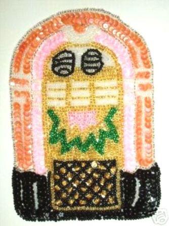 R  Jukebox Fifties Sequin Beaded Applique 6"