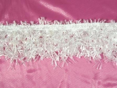 E2585  White Hairy Gimp Fringe Sewing Trim