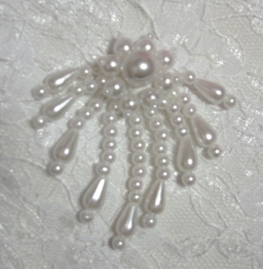 White Dangle 2.25" Sequin Beaded Applique 0113