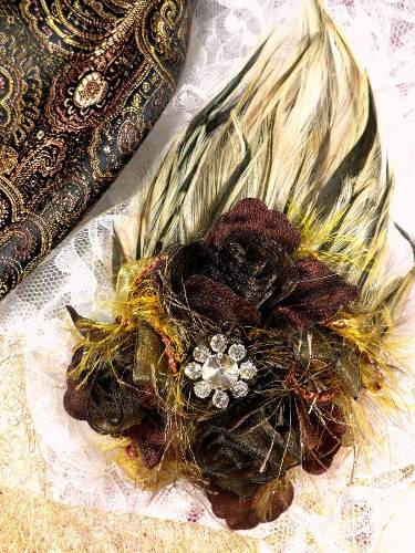 FB56 Brown Striped Floral Rhinestone Feather
