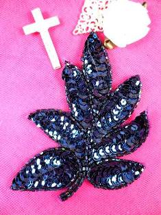 FS476 Navy Blue Leaf Sequin Beaded Applique 4"