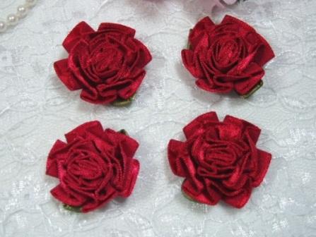 L22  Lot of 4 Red Floral Rose Flower Appliques 1.5"