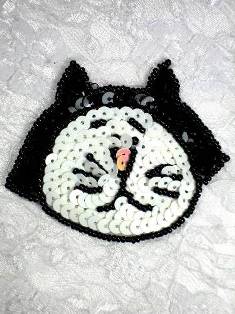 LC1416 Kitten Cat Black White Beaded Sequin Applique 3"