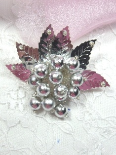 MA269 Silver Leaf Dangle Earring / Brooch / Hair Bow / Applique 2.5"