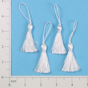 E5970  Set of 4   White Mini Tassels 2"