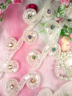T8136 Crystal AB Rhinestone Curl Sequin Beaded Trim