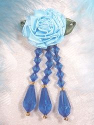 VD1  Lt.  Blue Royal Floral Dangle Beaded Applique 3"