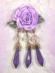 VD2  Lavender Purple Floral Dangle Beaded Applique 3"
