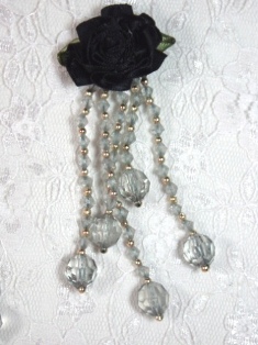 VD21 Black Gray Floral Dangle Beaded Applique 3.75"
