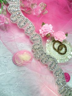 XR61 Crystal Clear Rhinestone Silver Beaded Trim