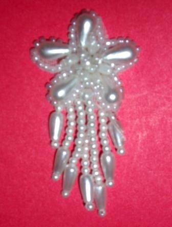 E6426  White Pearl Star Dangle Beaded Applique 2"