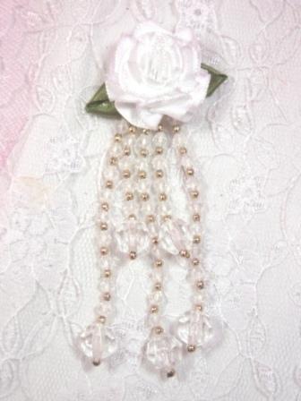 VD21  White Floral Dangle Beaded Applique 3.75"