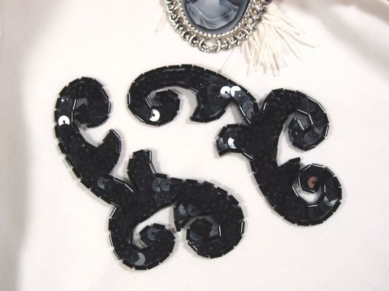 0050 Black Mirror Pair Sequin Beaded Appliques 4\