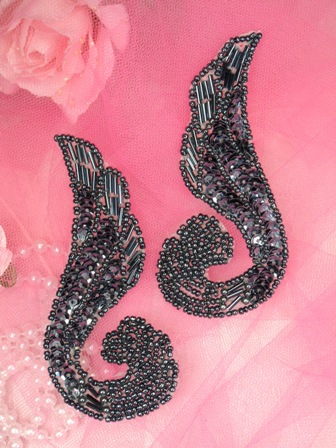 0123 Gunmetal Swirl Mirror Pair Sequin Beaded Appliques
