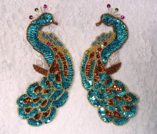 0167 Turquoise Peacock Mirror Pair Sequin Beaded Appliques