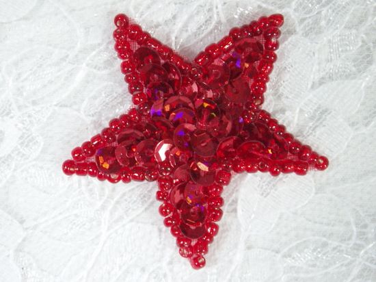 JB71 1.5 inch Red Star Applique Sequin Beaded