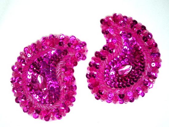 0361  Fuchsia Paisley Mirror Pair Beaded Sequin Applique 3.25\