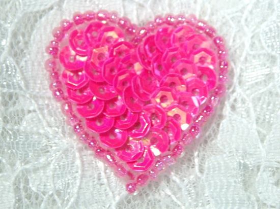 0362  Hot Neon Pink Heart Beaded Sequin Applique 1\ +