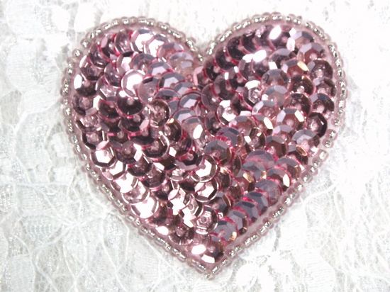 0363  Mauve Rose Heart Beaded Sequin Applique 2