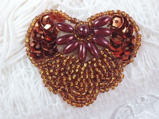 0368 Bronze Heart Sequin Beaded Applique 2