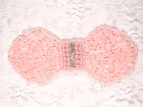 0434  Pink Rhinestone Bow Beaded Applique 4.5