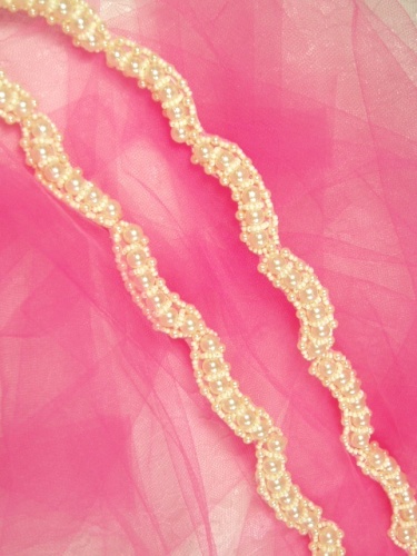 0460  Ivory Beaded Applique or Trim