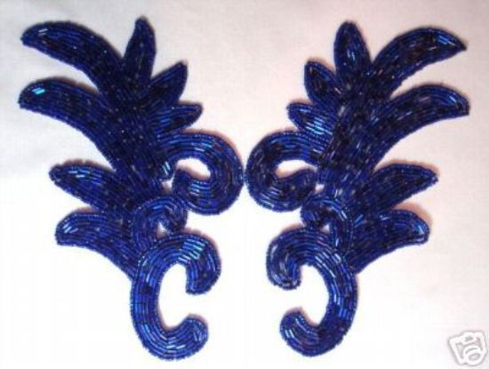 K8257  Blue Beaded Claw  Mirror Pair Appliques 7.5
