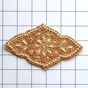 FS7211 Applique Wood Beaded  5.5\