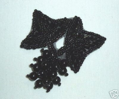 K8106  Black Leaf Cluster Beaded Applique 2.5\