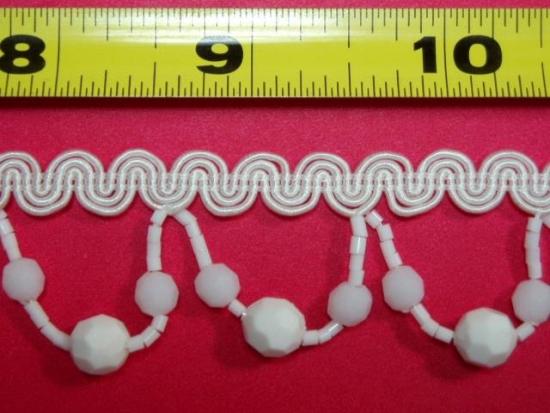 T8927  White Beaded Fringe Sewing Trim 1.25