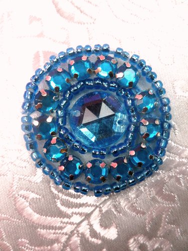 ACT/0379 Applique Turquoise Rhinestone Round Turquoise Beaded 1.25\