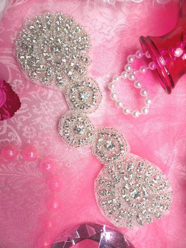ACT/TS129 Floral Circle Silver Beaded Crystal Rhinestone Applique 7