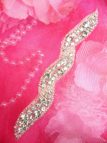 ACT/XR179 Rhinestone Applique Silver Beaded Crystal 5