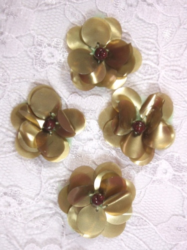 AE1590  Set of ( 4 ) Matt Olive Floral Beaded Sequin Appliques 1