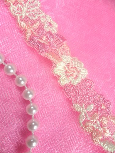 BL11 Pink Ivory Floral Venice Lace Flower Trim .75