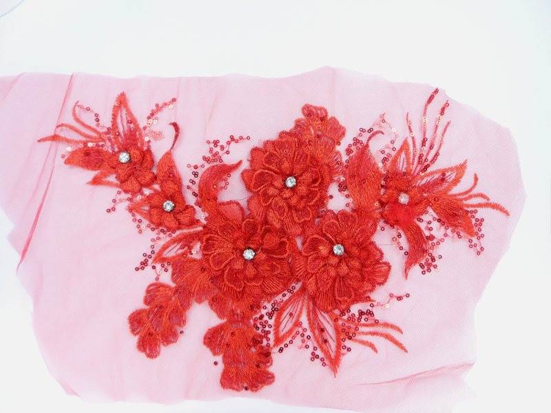 RMBL137  3D Embroidered Lace Applique Red Floral Venice Lace Patch 14.5