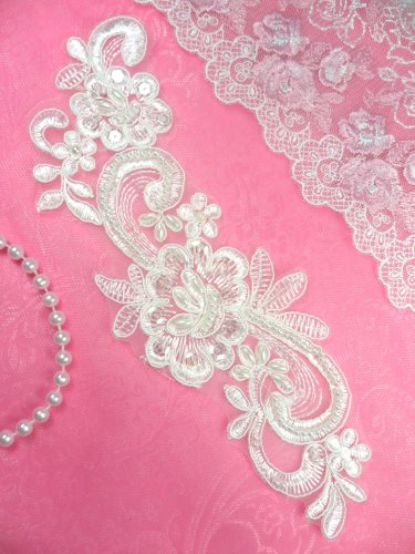 BL2 Antique White Floral Venise Lace Pearl Sequin Applique 8.5\