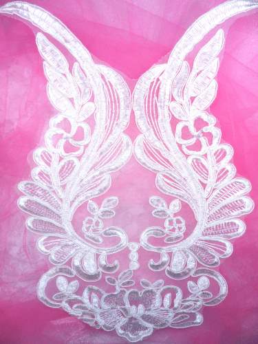 BL60 White Floral Venise Lace Applique 12