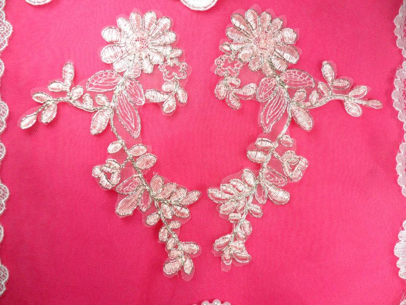 Mirror Pair Appliques Light Pink Silver Metallic Floral Venise Lace Embroidered 7 (BL87)